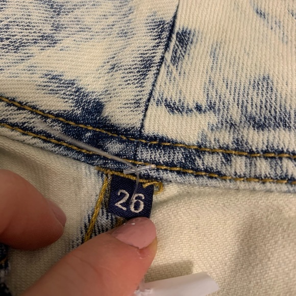 NWT Carmar high rise stretch flare jean - Picture 5 of 6